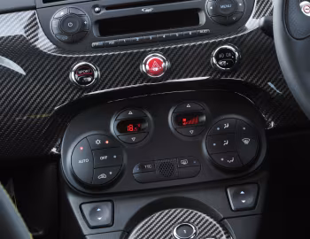 Interior Abarth 695 Tributo Ferrari [Australia] '2011