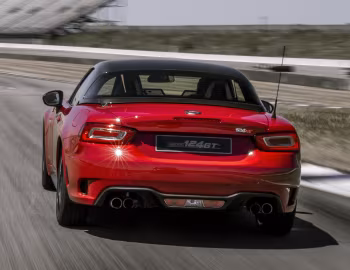 Abarth 124 GT [UK-spec] (348) '2018