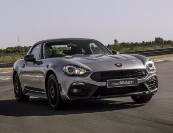 Abarth 124 GT [UK-spec] (348) '2018