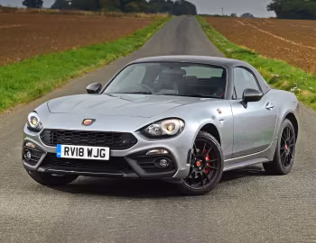 Abarth 124 GT [UK-spec] (348) '2018