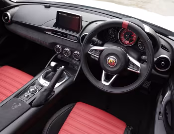 Interior Abarth 124 spider [Japan] (348) '2016–20