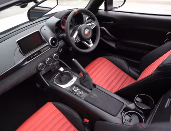 Interior Abarth 124 spider [Japan] (348) '2016–20
