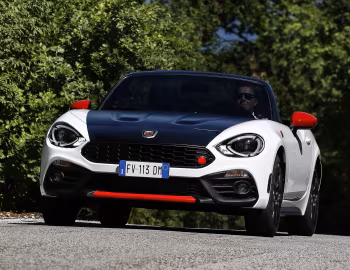 Abarth 124 spider [Worldwide] (348) '2016–19