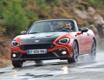 Abarth 124 spider [Worldwide] (348) '2016–19
