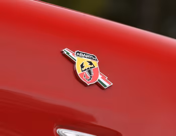 Abarth 124 spider [UK-spec] (348) '2016–19