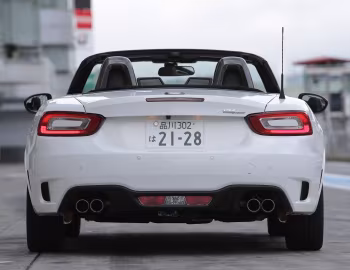 Abarth 124 spider [Japan] (348) '2016–20
