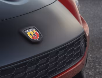 Logo 2017–20 Fiat 124 Spider Abarth [North America] (348) '2016–20