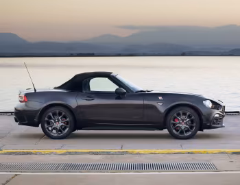 Abarth 124 spider "Scorpione" (348) '2017–18