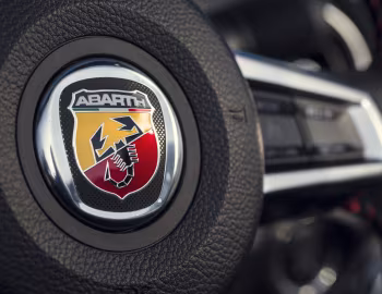 Interior Abarth 124 spider "Scorpione" (348) '2017–18