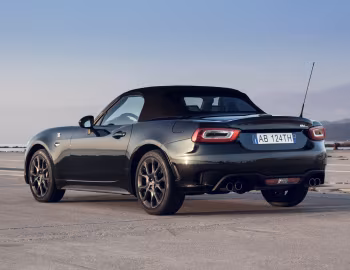 Abarth 124 spider "Scorpione" (348) '2017–18