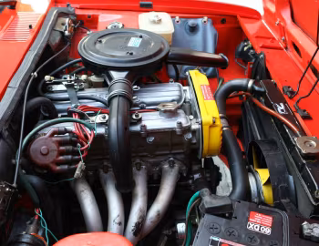 Bajo el capó Fiat Abarth 131 Rally '1976–78