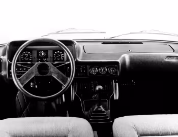 Panel frontal Fiat 131 Supermirafiori 2000 "Volumetrico Abarth" '1981–82