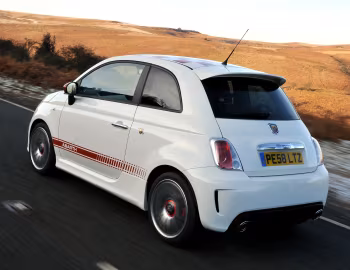Abarth 500 [UK-spec] '2009–16