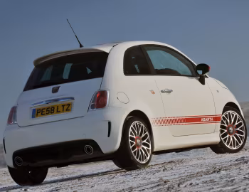 Abarth 500 [UK-spec] '2009–16