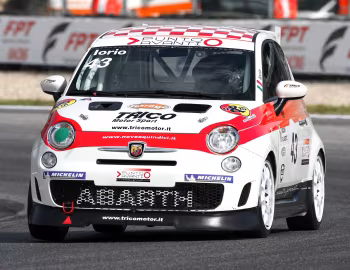 Abarth 500 Assetto Corse '2008–15