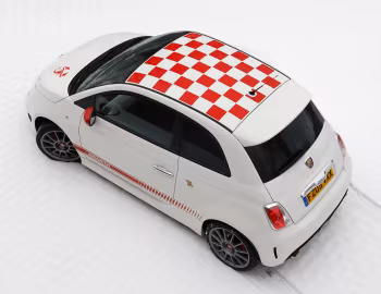 Abarth 500 esseesse [UK-spec] '2009–16