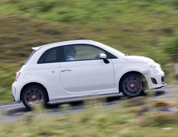 Abarth 500C [UK-spec] '2010–16