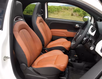 Interior Abarth 500C [UK-spec] '2010–16
