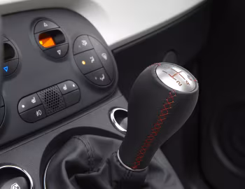 Interior 2013–19 Fiat 500C Abarth [North America] '2013–19