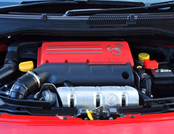 Під капотом Abarth 500C esseesse [Australia] '2011–14
