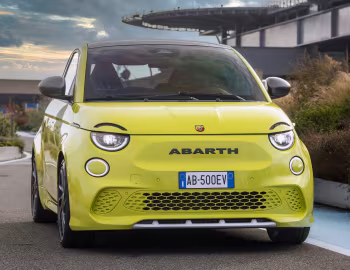 Abarth 500e Scorpionissima [Worldwide] (394) '2023–24