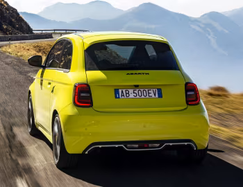 Abarth 500e Scorpionissima [Worldwide] (394) '2023–24