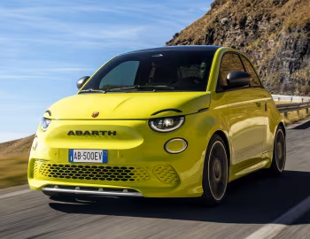 Abarth 500e Scorpionissima [Worldwide] (394) '2023–24