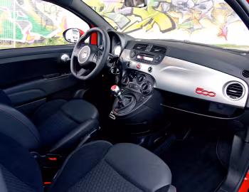 Інтер'єр Fiat 500S by Abarth '2013–15