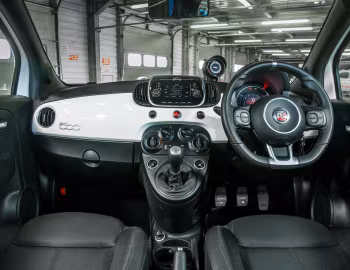 Panneau avant Abarth 595 [UK-spec] (312) '2016–pr.