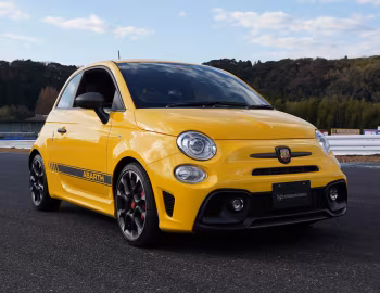 Abarth 595 Competizione [Japan] (312) '2017–22