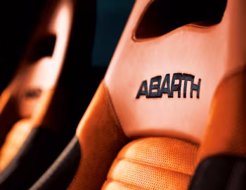 Interior Abarth 595 Competizione [Japan] (312) '2017–22