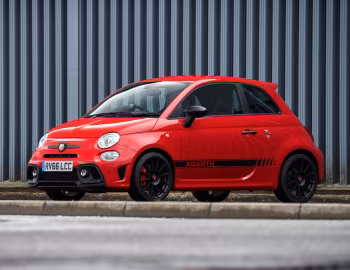 Abarth 595 Competizione [UK-spec] (312) '2016–22