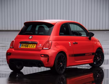 Abarth 595 Competizione [UK-spec] (312) '2016–22