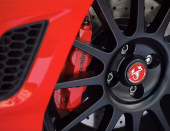 Abarth 595 Competizione [UK-spec] (312) '2016–22