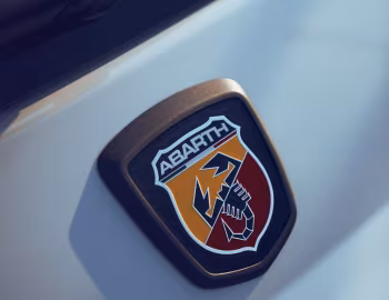Logotipo Abarth 595 Competizione Dubai Autodrome Official Vehicle (312) '2019