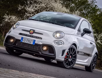 Abarth 595 esseesse [Worldwide] (312) '2019–21