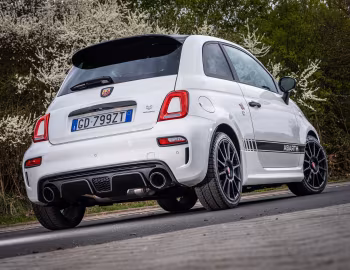 Abarth 595 esseesse [Worldwide] (312) '2019–21