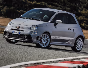 Abarth 595 esseesse "70esimo Anniversario" [Worldwide] (312) '2019