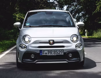 Abarth 595 esseesse "70esimo Anniversario" [Worldwide] (312) '2019