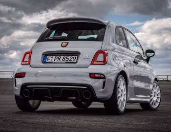 Abarth 595 esseesse "70esimo Anniversario" [Worldwide] (312) '2019