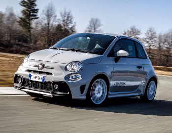 Abarth 595 esseesse "70esimo Anniversario" [Worldwide] (312) '2019