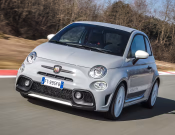 Abarth 595 esseesse "70esimo Anniversario" [Worldwide] (312) '2019