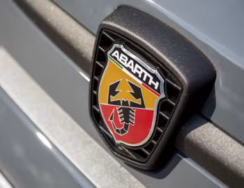 Logo Abarth 595C Competizione '2012–16