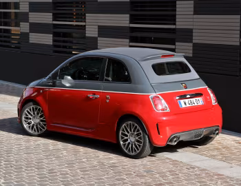 Abarth 595C Turismo '2012–16