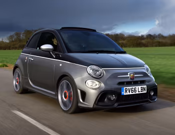 Abarth 595C Turismo [UK-spec] (312) '2016–pr.