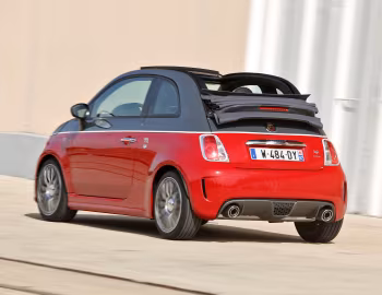 Abarth 595C Turismo '2012–16