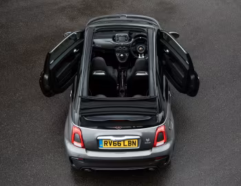 Abarth 595C Turismo [UK-spec] (312) '2016–pr.