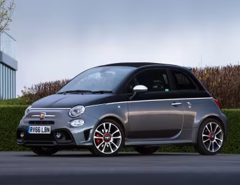 Abarth 595C Turismo [UK-spec] (312) '2016–pr.