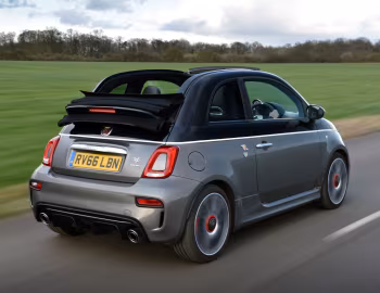 Abarth 595C Turismo [UK-spec] (312) '2016–pr.