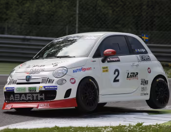 Abarth 695 Assetto Corse Evoluzione '2014–18
